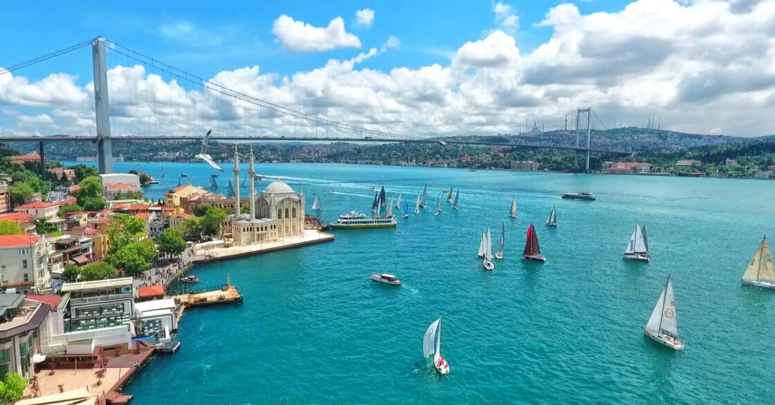 Voo Faro – Istambul: Destino Imperdível