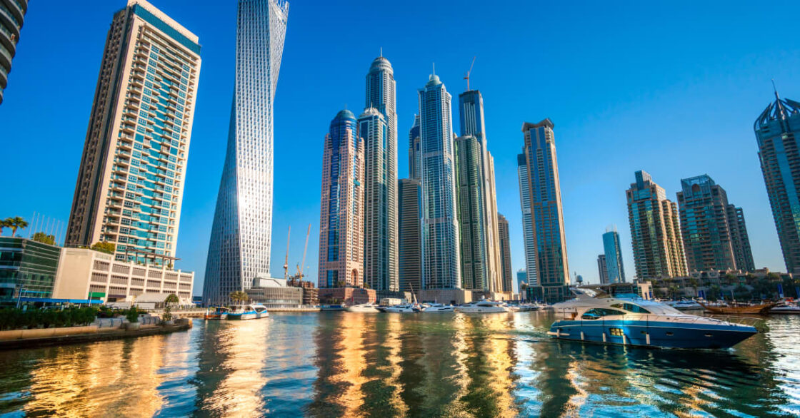 Voo Porto Dubai: Férias de luxo
