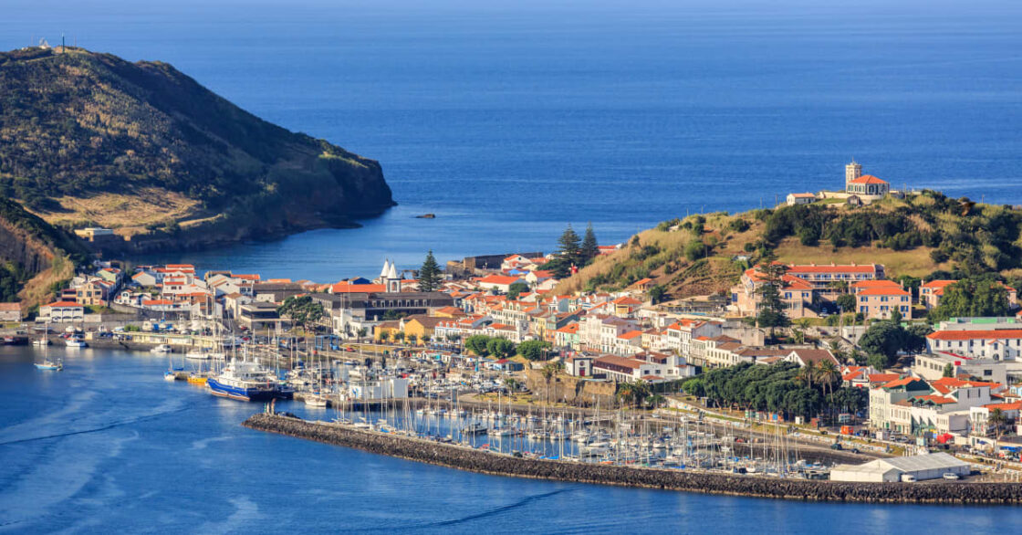 Voo Porto – Horta: Férias Relaxantes