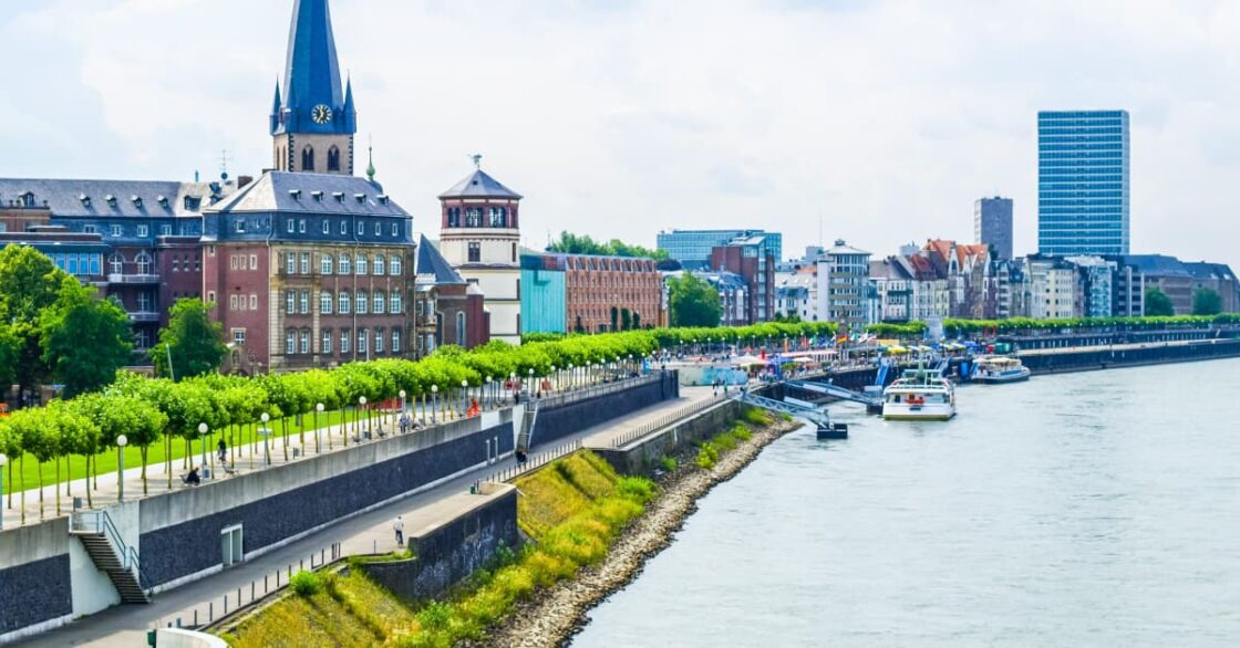 Voo Porto – Dusseldorf: Férias em Hotel