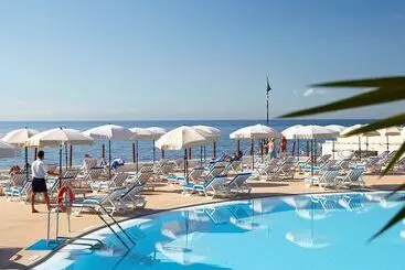 Funchal na Madeira, hotéis para uma escapadinha com mar e cidade