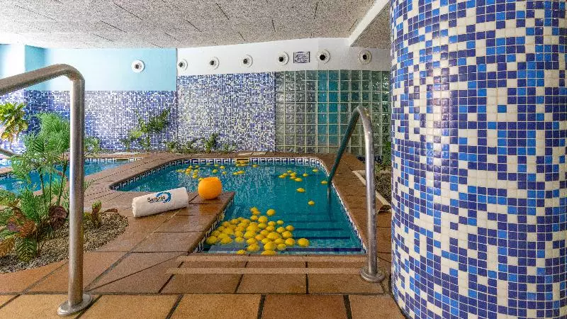 Ibersol Almuñecar Beach & Spa desde 29€: fugir para Espanha