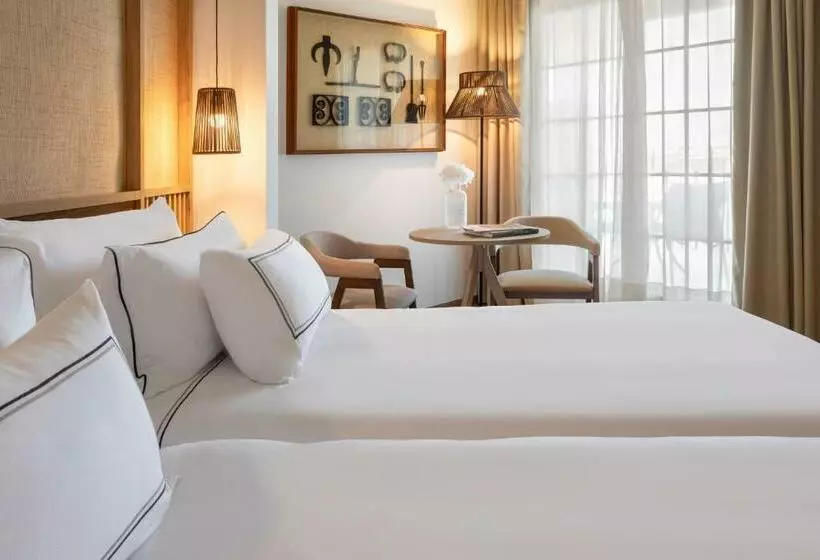 Meliá Isla Canela desde 53€: fugir para Huelva