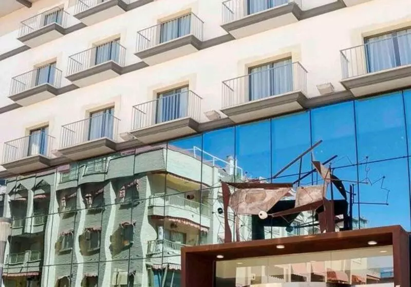 Ibersol Atrio del Mar desde 31€: oferta em Costa Cálida