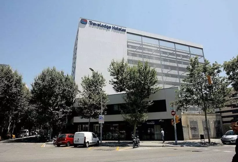 Travelodge Barcelona Poblenou desde 26€: oferta