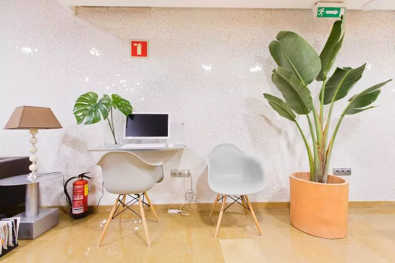 You & Co. J. Botanico Boutique desde 48€: pausa em Valencia