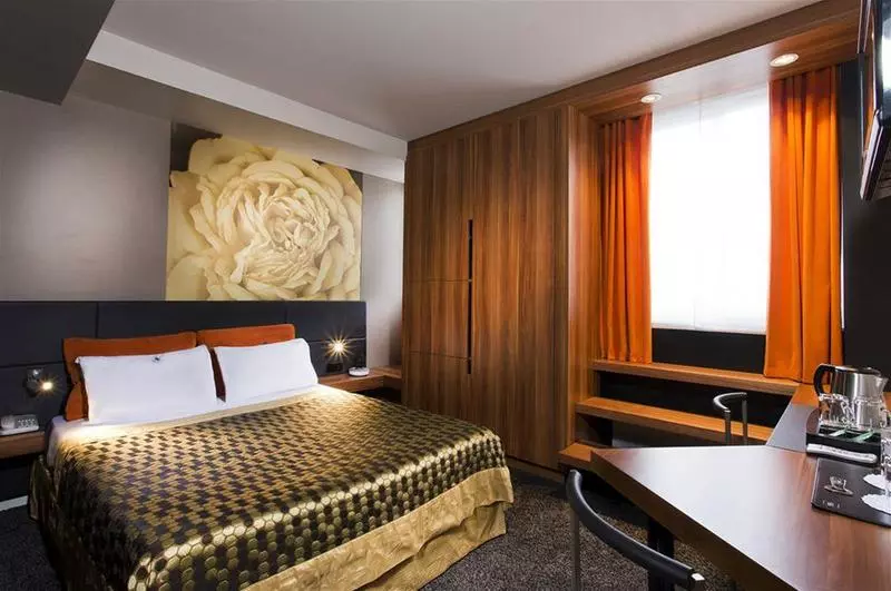 Elixir desde 89€: pausa em Paris
