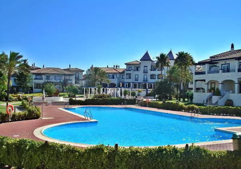 Leo San Bruno desde 35€: oferta em Isla Canela