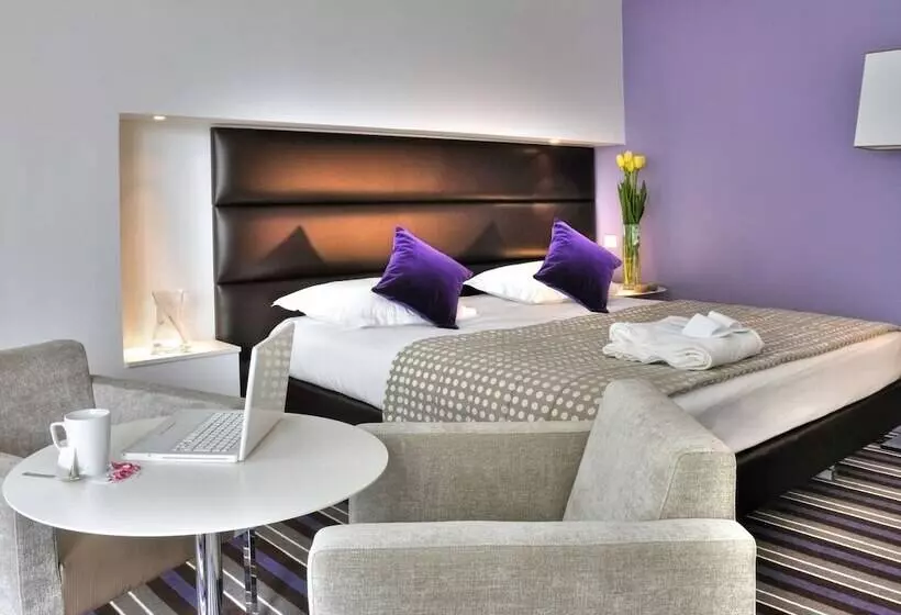 Mercure Nice Promenade Des Anglais desde 62€: fugir para Nice