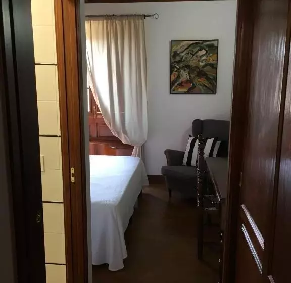 Rural Rural Ibo Alfaro Offline desde 50€: hotel em La Gomera