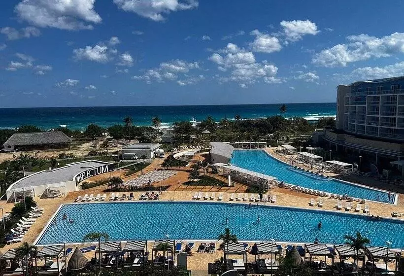 Selectum Family Resort Varadero desde 38€: escapadinha em Cuba